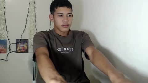 Snapshot of urdreamboy_clarin chatting on December 2025 07:22:01 PM urdreamboy_clarin online show from December 2025 07:22:01 PM