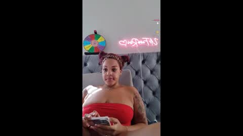 urfaveriri online show from October 2025 04:41:01 PM