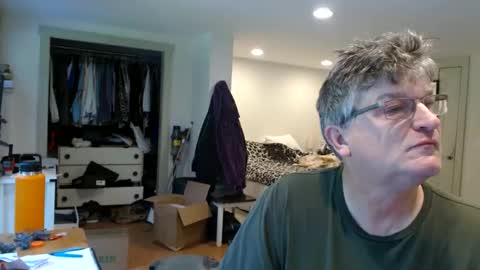 Gregor online show from September 2025 02:06:02 PM