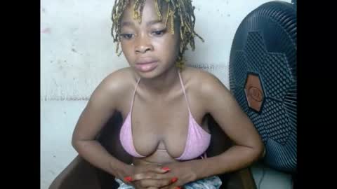 urflirtydoll online show from September 2025 07:08:02 PM