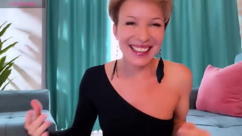 Jenny online show from September 2025 12:21:02 PM