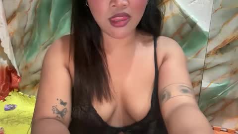 Snapshot of urlady_kitty chatting on November 2025 03:54:02 PM hottie kitty online show from November 2025 03:54:02 PM