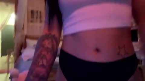 Snapshot of urlittlefilipina chatting on December 2025 11:14:02 PM urlittlefilipina online show from December 2025 11:14:02 PM