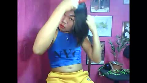 Snapshot of urluckyfuck123 chatting on October 2025 02:23:02 AM Jasmin online show from October 2025 02:23:02 AM