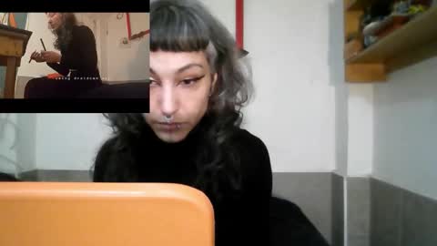 Urmeiga online show from December 2025 06:38:02 PM