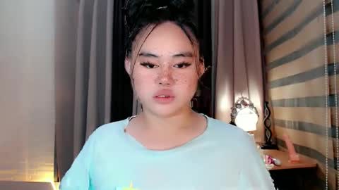 Snapshot of urnaughty_ceciliaxxx chatting on November 2025 12:45:02 AM cecilia online show from November 2025 12:45:02 AM