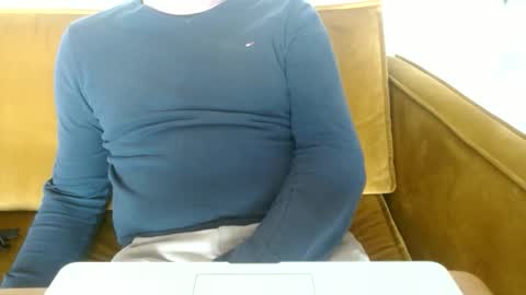 Snapshot of uropportunity chatting on November 2025 03:12:01 PM Dutchsoftie online show from November 2025 03:12:01 PM