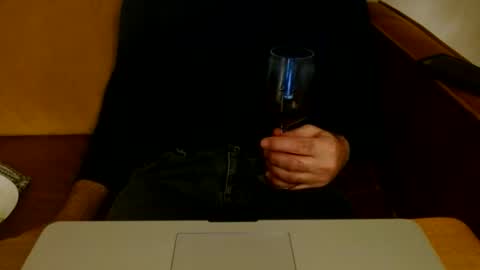 Snapshot of uropportunity chatting on November 2025 07:10:01 PM Dutchsoftie online show from November 2025 07:10:01 PM