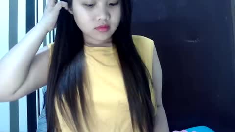 urpinaycutie online show from February 2025 07:05:02 PM