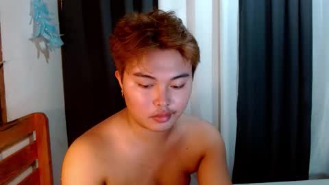 urpinoyjohnx online show from September 2025 01:33:01 PM