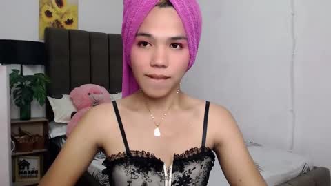 CHESCA online show from January 2025 03:18:02 AM