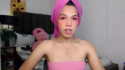 CHESCA online show from February 2025 04:03:01 AM