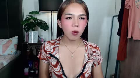 CHESCA online show from February 2025 08:22:02 AM