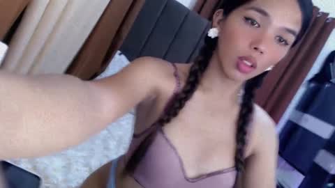 CHESCA online show from September 2025 02:19:01 PM