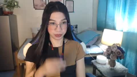 Ashley Kate Mateo Gray online show from February 2025 11:02:01 AM