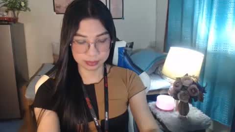 Ashley Kate Mateo Gray online show from February 2025 11:43:01 AM