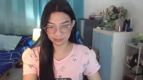 Ashley Kate Mateo Gray online show from September 2025 03:33:01 PM