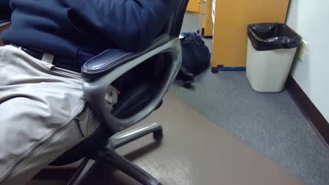 Snapshot of useemie chatting on January 2025 07:55:01 PM useemie online show from January 2025 07:55:01 PM