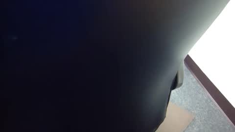 Snapshot of useemie chatting on January 2025 11:43:01 PM useemie online show from January 2025 11:43:01 PM