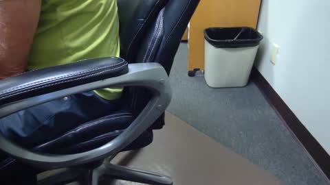 Snapshot of useemie chatting on September 2025 07:58:02 PM useemie online show from September 2025 07:58:02 PM