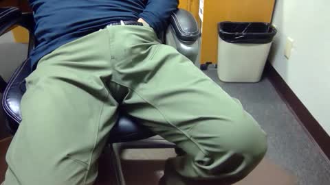 Snapshot of useemie chatting on October 2025 07:07:02 PM useemie online show from October 2025 07:07:02 PM