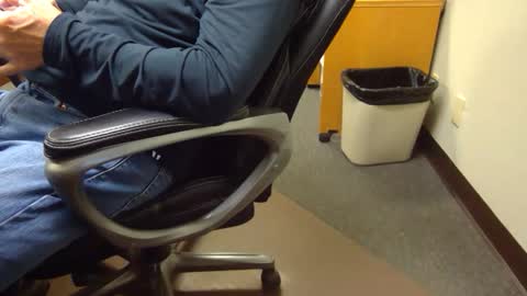 Snapshot of useemie chatting on October 2025 06:53:01 PM useemie online show from October 2025 06:53:01 PM