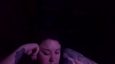 usefulhole online show from October 2025 02:18:02 PM