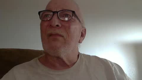 Snapshot of usmcmark63 chatting on February 2025 04:03:02 AM lookin for free fun online show from February 2025 04:03:02 AM