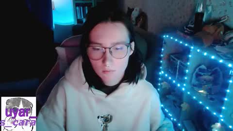 Snapshot of uyar_ chatting on November 2025 10:13:02 AM Cara online show from November 2025 10:13:02 AM