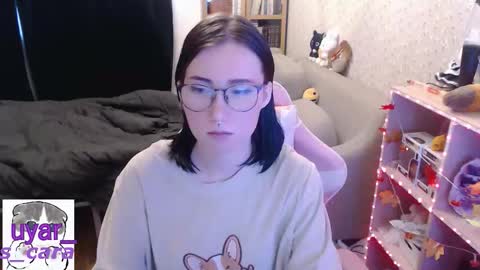 Snapshot of uyar_ chatting on November 2025 11:09:02 AM Cara online show from November 2025 11:09:02 AM