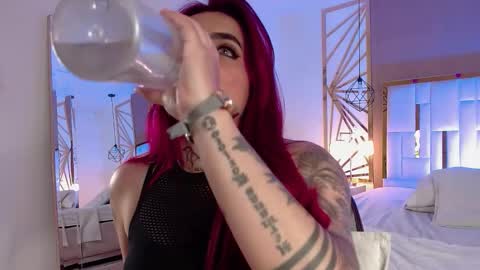 Snapshot of vaaleriee_miller_ chatting on November 2025 08:08:02 PM valeriee miller online show from November 2025 08:08:02 PM