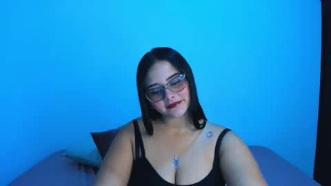 Valeria online show from September 2025 02:22:02 AM