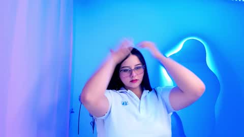 Valeria online show from October 2025 01:04:02 AM