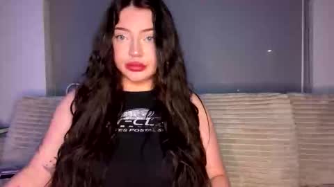 Snapshot of valebby33 chatting on October 2025 08:16:02 AM valebby33 online show from October 2025 08:16:02 AM