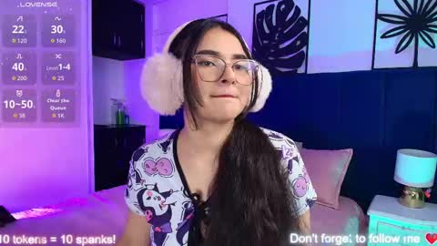 Snapshot of valeery_gomez chatting on September 2025 07:52:01 PM Tifanny online show from September 2025 07:52:01 PM