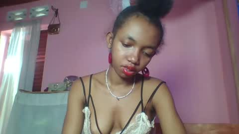 valencia302364 online show from February 2025 04:38:02 AM