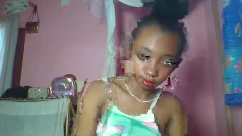 valencia302364 online show from February 2025 04:43:01 AM