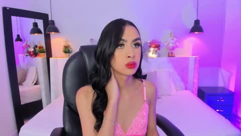 Valentina online show from December 2024 04:22:02 AM