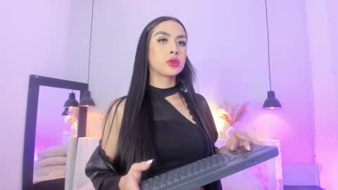 Valentina online show from January 2025 07:20:02 PM