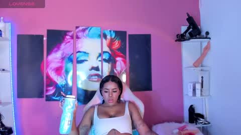 Valen  online show from January 2025 11:02:02 AM