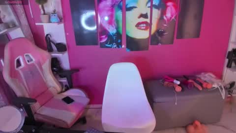 Valen  online show from March 2025 09:25:02 PM