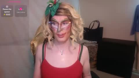 Valentia online show from December 2024 01:26:01 AM