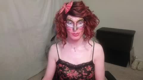 Valentia online show from February 2025 11:02:02 PM