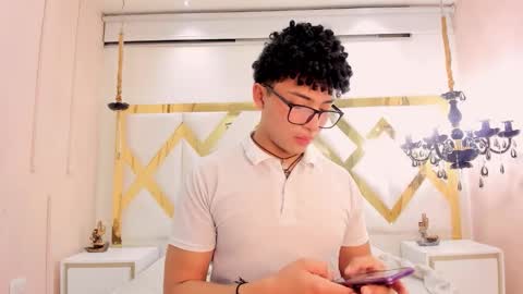 Snapshot of valentin0_3 chatting on October 2025 11:40:01 AM Valentin0 online show from October 2025 11:40:01 AM