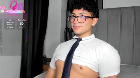 Snapshot of valentin0_3 chatting on October 2025 12:45:01 AM Valentin0 online show from October 2025 12:45:01 AM