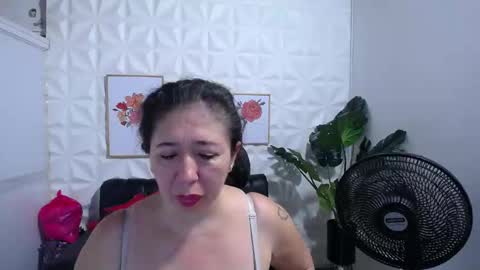 Valentina  online show from February 2025 09:09:01 PM