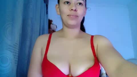 Snapshot of valentina_nappi96 chatting on September 2025 10:46:02 PM VALE online show from September 2025 10:46:02 PM