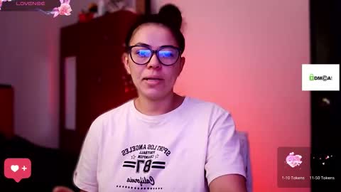 Snapshot of valentina_nappi96 chatting on November 2025 03:12:02 PM VALE online show from November 2025 03:12:02 PM