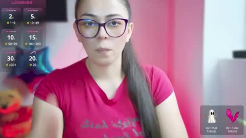 Snapshot of valentina_nappi96 chatting on December 2025 09:21:02 PM VALE online show from December 2025 09:21:02 PM