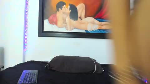 Valentina online show from February 2025 06:12:01 PM